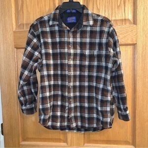 Pendleton boys Flannel Size L 100% Virgin Wool Plaid Button-Up Black Brown